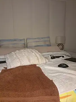 Busty_Melissa লাইভ XXX চ্যাট