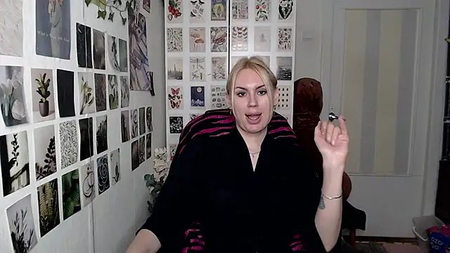 CapriScorpion live XXX chat