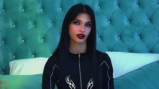 XXX chat uživo modela BeverlyMost