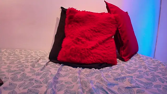 Онлайн чат XXX GingerMoon_