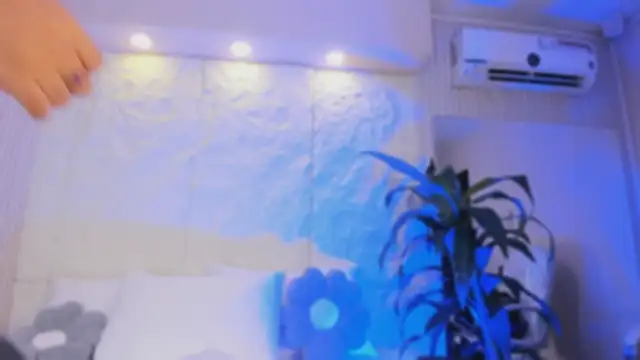 CristalCollins_'s Live XXX Chat