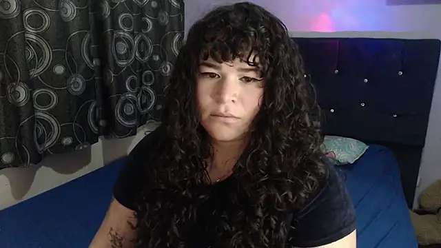 Chat XXX en directo de ANGELIQUE_KLANE