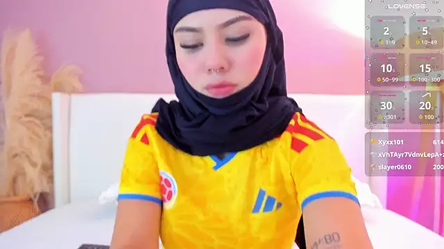 _Saandy XXX чат на живо