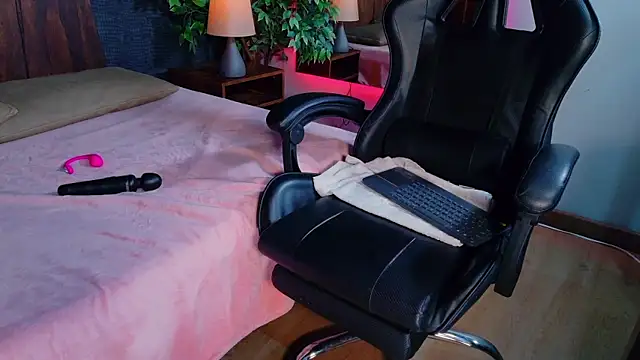 miia_stonne's Live XXX Chat