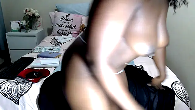 FitSelina66 লাইভ XXX চ্যাট