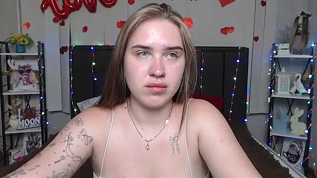 Chatroom XXX en direct de LauraHlot