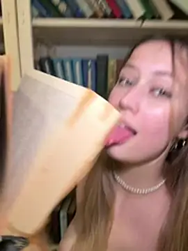 Czat XXX na żywo – blonde_exe