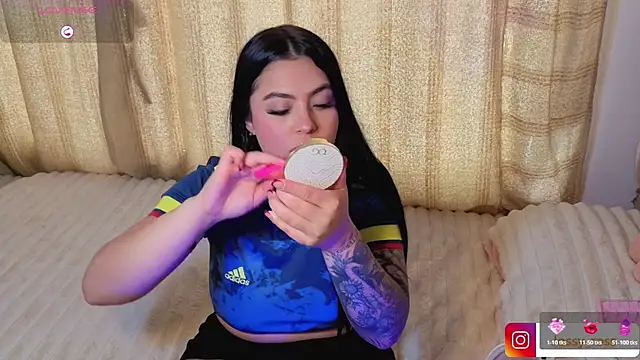 Czat XXX na żywo – Victoryyy_