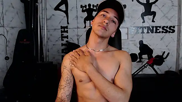 Andy_Joy_ Adlı Modelin Canlı XXX Sohbeti
