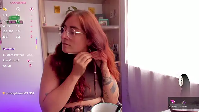 Chat XXX en directo de linda_giggle