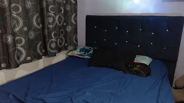 ANGELIQUE_KLANE Chat XXX live