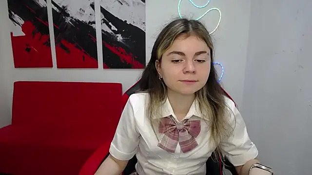 TinaRedly 라이브 XXX 채팅