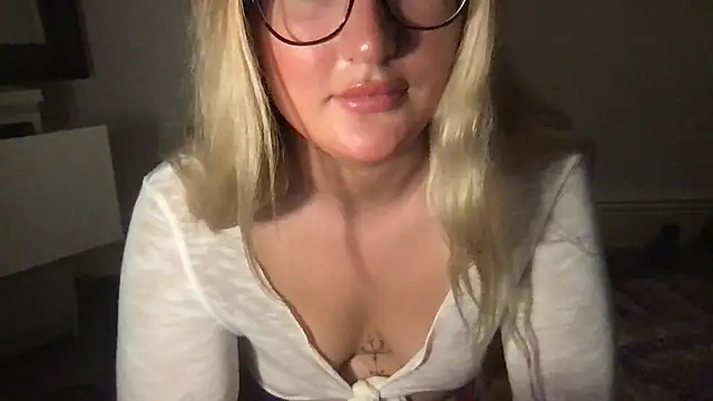 Dahlia-Rose-xx Webcamshow