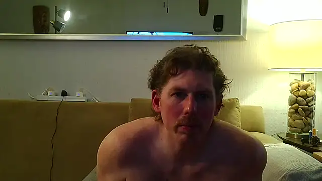 9VOLTT Chat XXX in diretta