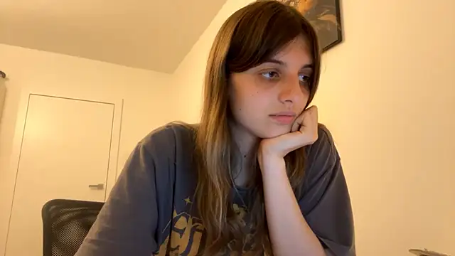 ActaedCottage – Naživo XXX chat
