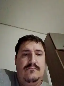 Rob39anosn Live XXX chat