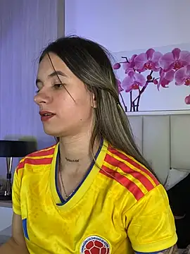 JuliaColemann élő XXX-chatje