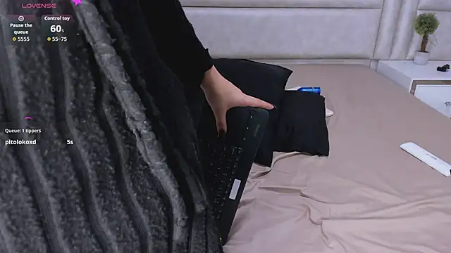 Liia_Collinsn Live XXX chat