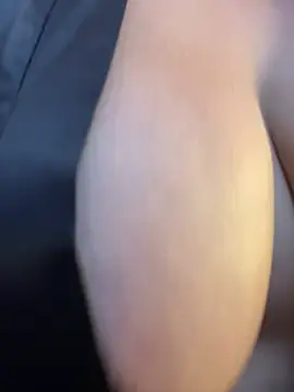 XXX chat uživo modela Sussan__