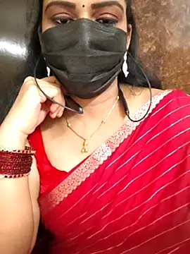 XXX chat uživo modela soundharya_tamil