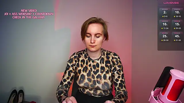 KinkyMissCherry Live XXX-chat