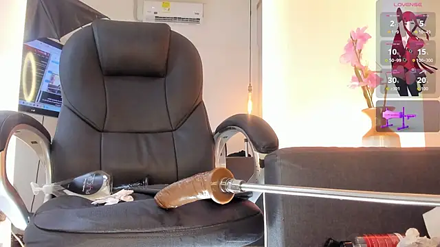 Živý XXX chat Juliett_Adams_