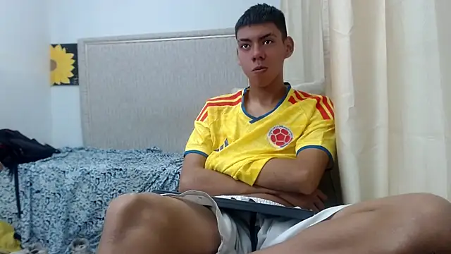Czat XXX na żywo – Liarr_