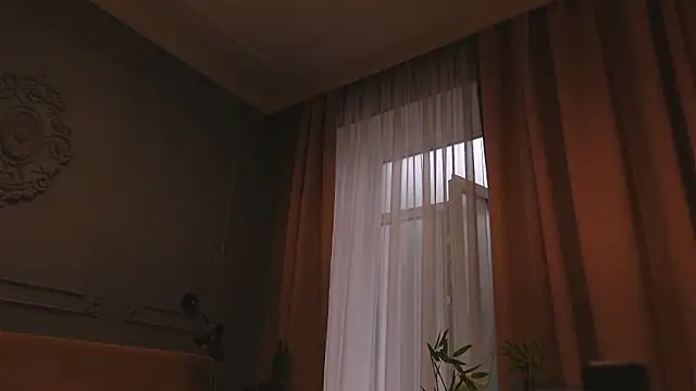 Liv_Fay Chat XXX live