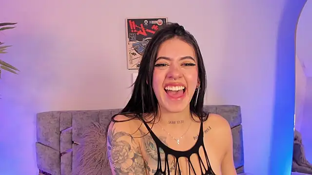 دردشة Alice_Vixen الجنسية المباشر ة