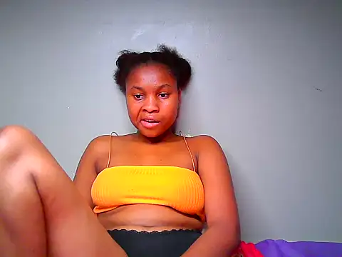 Swt_smiles' Live XXX Chat
