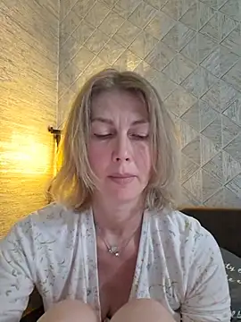 دردشة stellahere8 الجنسية المباشرة