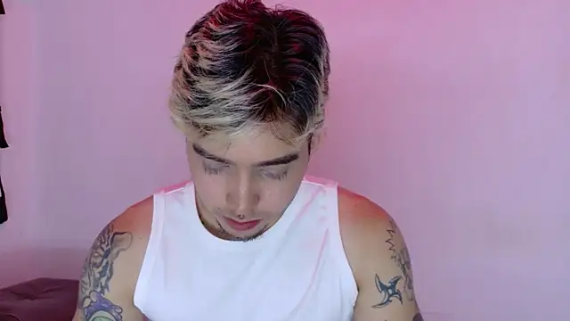 Chat XXX ao vivo de AliceandMax