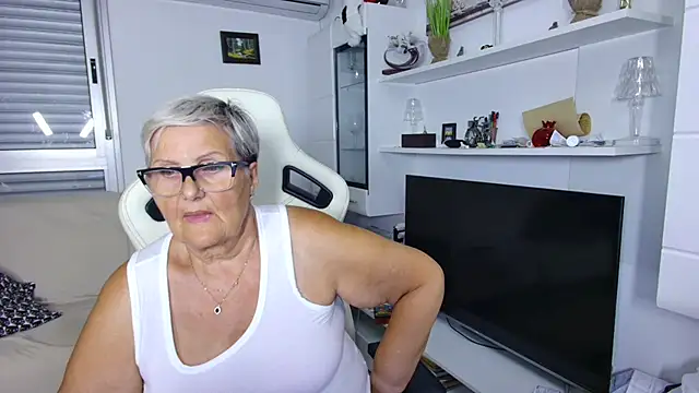 Czat XXX na żywo – Selenna57