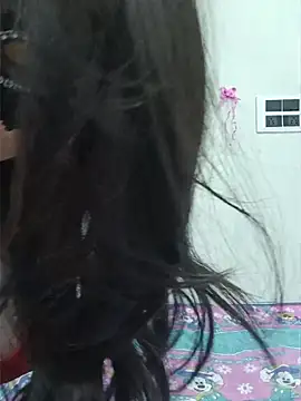 Chat XXX ao vivo de silkyhairs