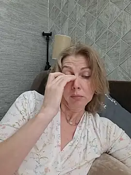 stellahere8 Live XXX Chat