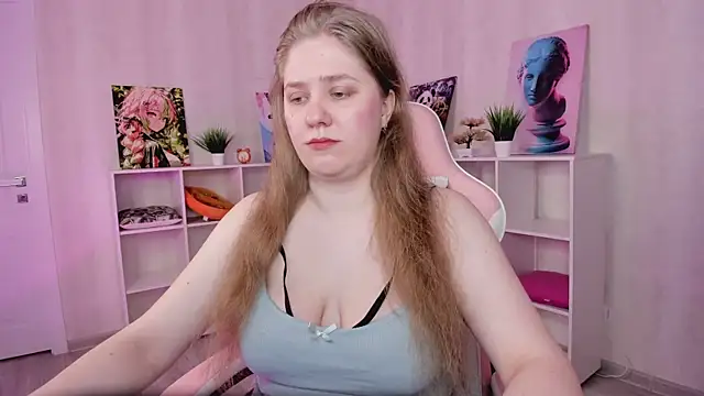 צ'אט XXX בשידור חי של Megan_Violer