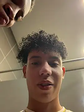 Show Webcam de yoursexyjose