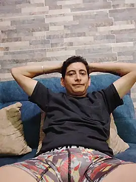 Chat +18 de Tiger_cryad ao vivo
