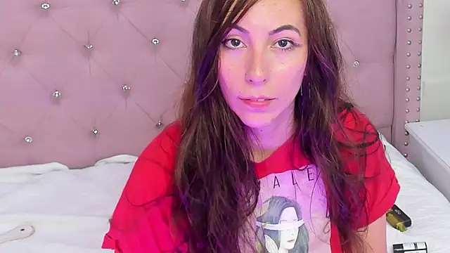 Chat +18 de HollyBloom_ ao vivo