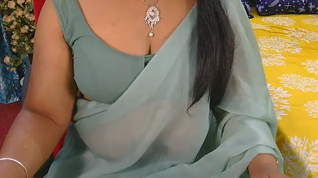 Chatroom XXX en direct de Mallu_Manisha