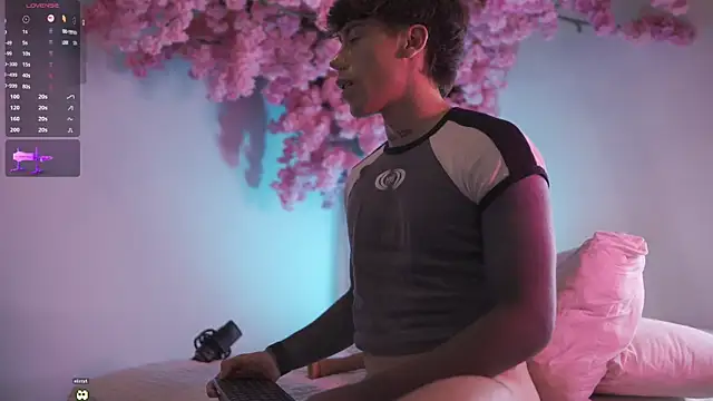 Dwaynne_ Chat XXX live