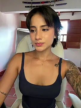 Chatroom XXX en direct de Ale_Lewis