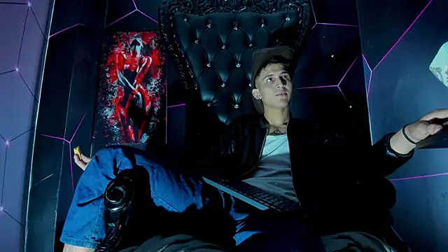 Živý XXX chat Axel_Romanov