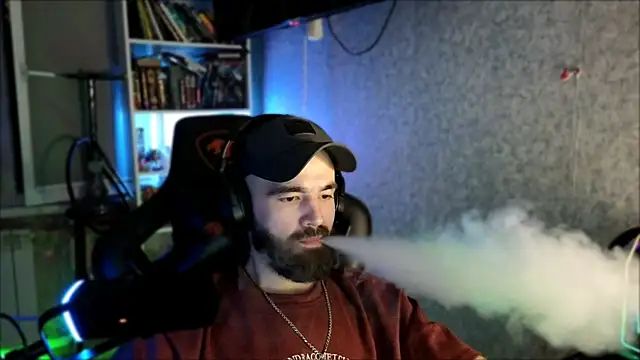 XXX chat uživo modela _Serious_Man