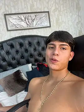 Chat XXX Live Lander_Cruz
