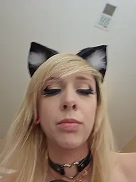 AmethystFoxx: онлайн-секс-чат