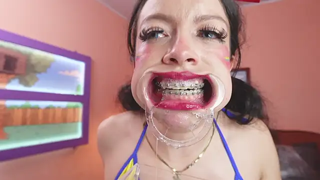 Онлайн чат XXX miss__wanda