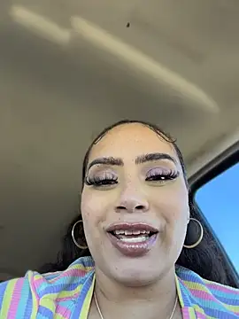 XXX chat uživo modela CarmelaAnthony