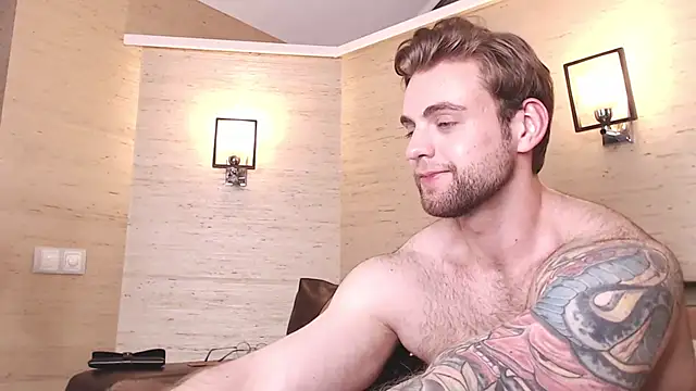 WayneWilson XXX чат на живо