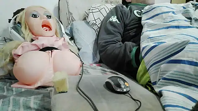 messi_syssy élő XXX-chatje